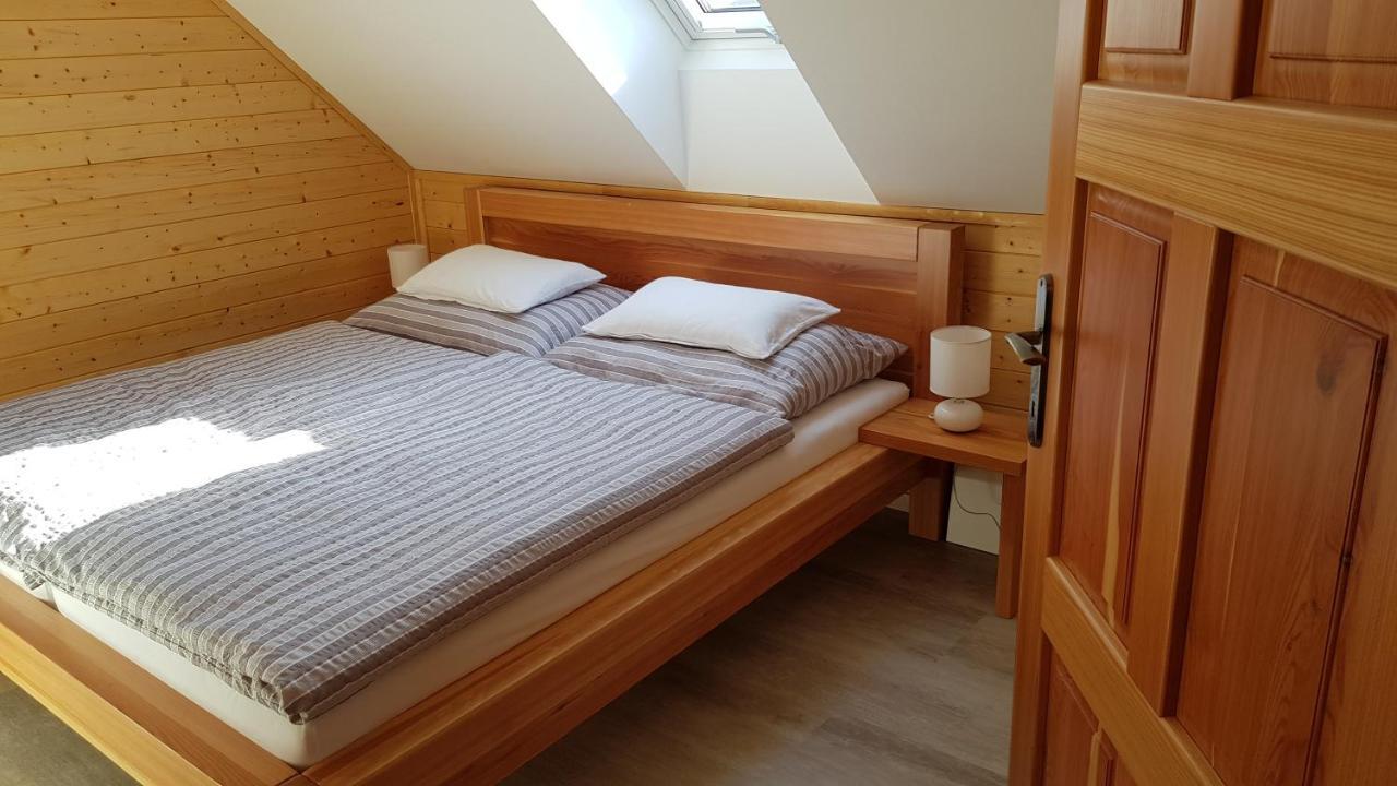 Apartmany Plesivec อาเบอร์ตามี ภายนอก รูปภาพ